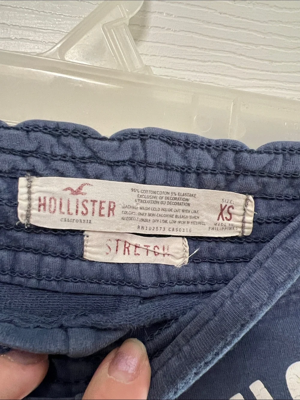 Hollister Y2K Navy Athletic Shorts with White Trim - Picture 2 of 3